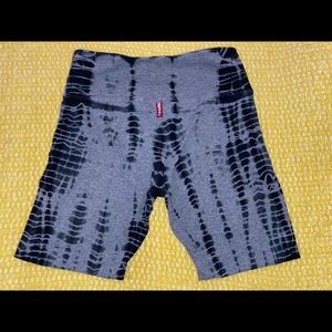 - Hardtail women’s leggings